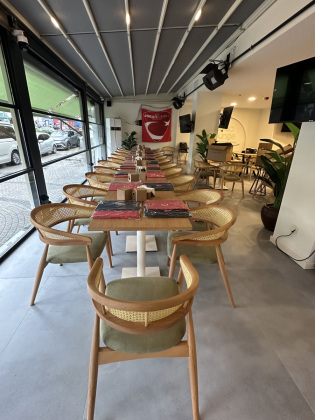 Aqua-lounge-2